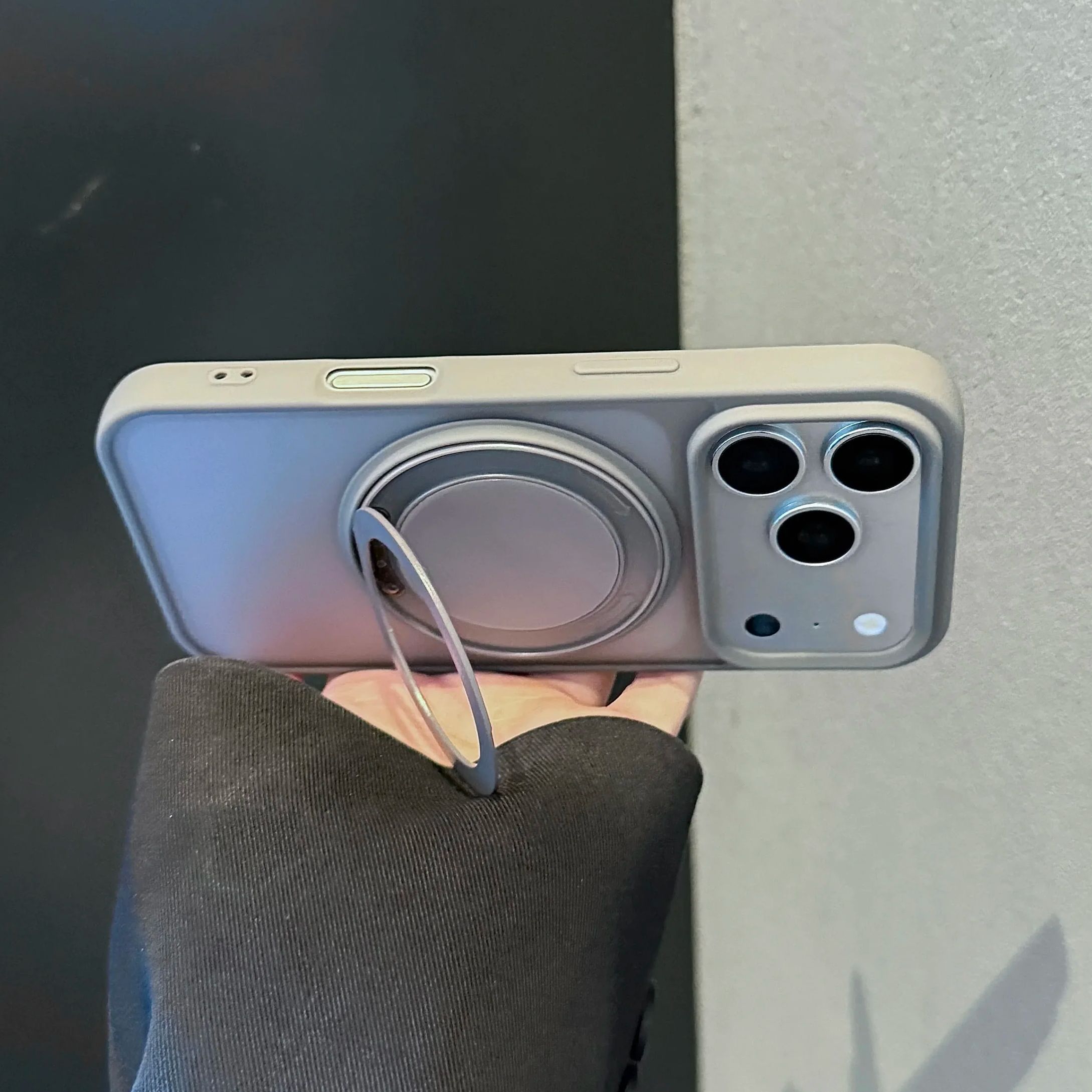 360° Drehbare Halterung Magnet – Matte Frosted Case Bewertung und Preis